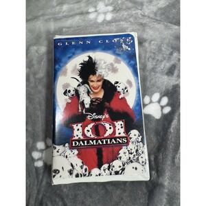 VHS tape of the 1996 live-action film 101 Dalmatians.